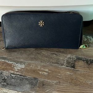 Tory Burch Navy wallet
